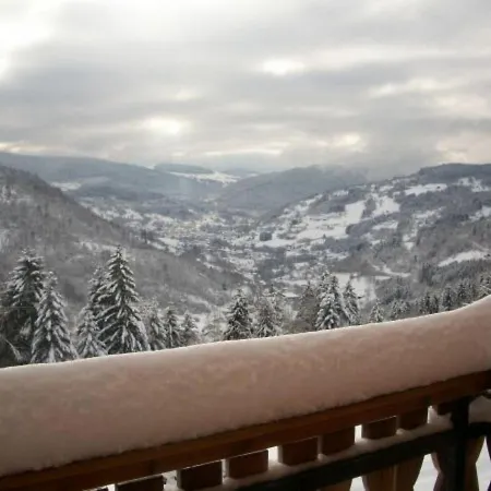 De Montagne Avec Terrasse Et Vue Imprenable - Fr-1-589-72 * Cornimont