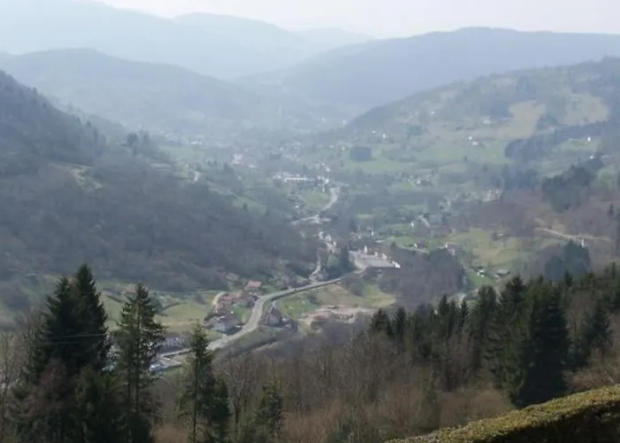 Prázdninový dům De Montagne Avec Terrasse Et Vue Imprenable - Fr-1-589-72