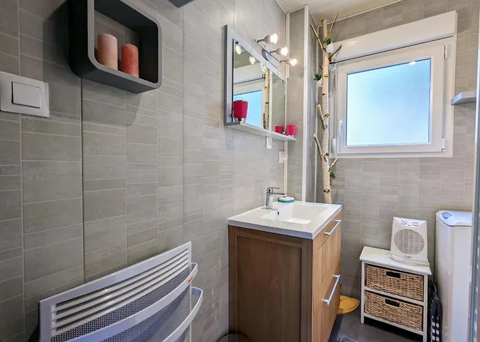 De Montagne Avec Terrasse Et Vue Imprenable - Fr-1-589-72 Prázdninový dům